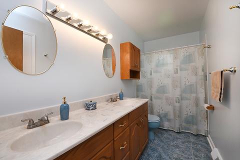 15216 Walnut Rd, Oak Forest, IL 60452 photo 12