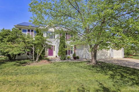 235 Arquilla Dr, Algonquin, IL 60102 photo 1