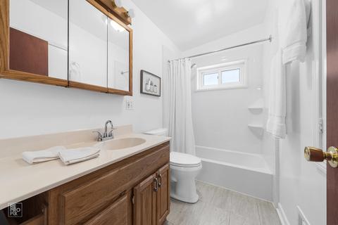 3344 Lyons St, Evanston, IL 60203 photo 6