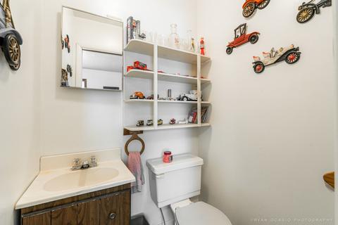 8054 S Delaware St, Dixon, IL 61021 photo 24