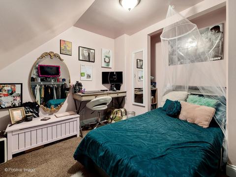 667 Chester Ave, Elgin, IL 60120 photo 12