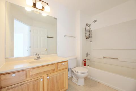1220 Asbury Ct, Elgin, IL 60120 photo 23