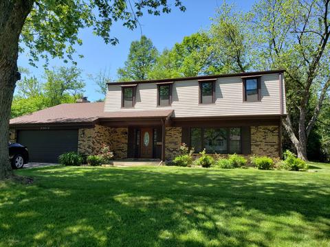 20612 Marathon Ct, Olympia Fields, IL 60461 photo 1