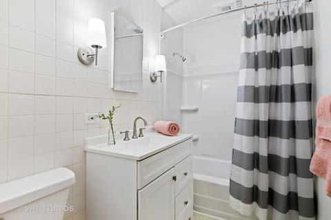 1015 S Wolf Rd, Des Plaines, IL 60016 photo 8