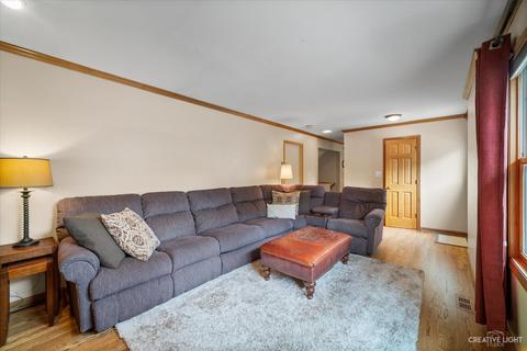 360 Partridge Ct, Algonquin, IL 60102 photo 11