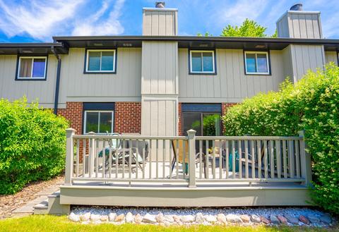 1242 Folkstone Ct, Wheaton, IL 60189 photo 20
