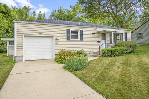 727 Morgan St, Elgin, IL 60123 photo 2