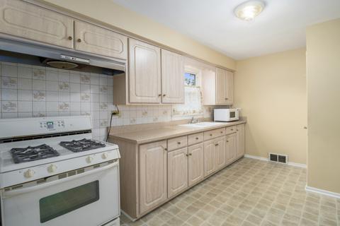 727 Morgan St, Elgin, IL 60123 photo 10