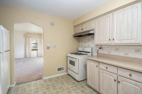727 Morgan St, Elgin, IL 60123 photo 11