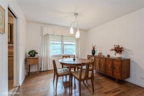9025 E Prairie Rd, Evanston, IL 60203 photo 5