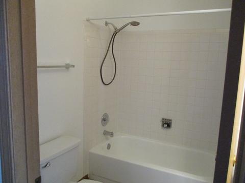 623 Mallard Ct #B2, Bartlett, IL 60103 photo 9