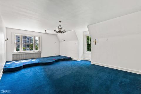 40 E Burton Pl, Chicago, IL 60610 photo 21