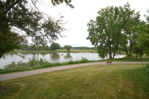 1341 Hassell Dr, Hoffman Estates, IL 60169 photo 24