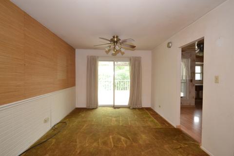 1341 Hassell Dr, Hoffman Estates, IL 60169 photo 5