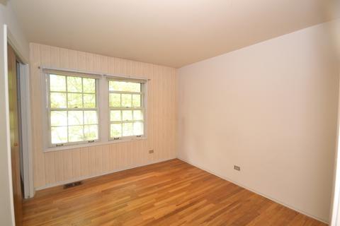 1341 Hassell Dr, Hoffman Estates, IL 60169 photo 13