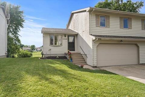 1410 Challis Dr, Bloomington, IL 61704 photo 2
