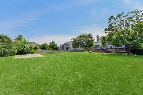 2517 Pinehurst Dr, Aurora, IL 60506 photo 4