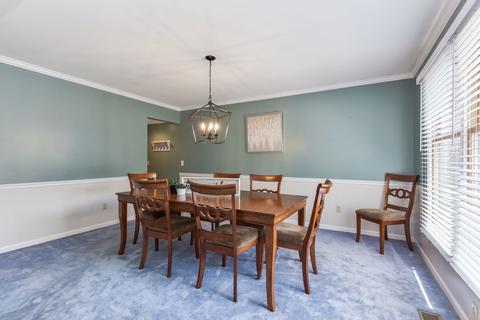 2517 Pinehurst Dr, Aurora, IL 60506 photo 8