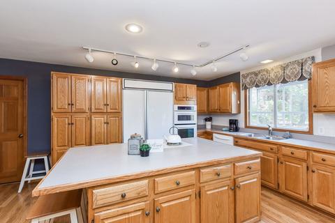 2517 Pinehurst Dr, Aurora, IL 60506 photo 11