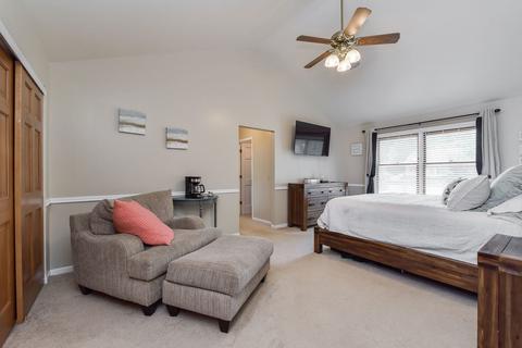 2517 Pinehurst Dr, Aurora, IL 60506 photo 19