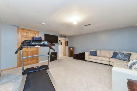 2517 Pinehurst Dr, Aurora, IL 60506 photo 29