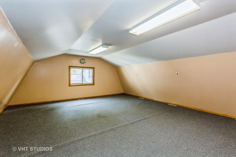 765 Pine St, Elgin, IL 60123 photo 21