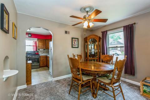 765 Pine St, Elgin, IL 60123 photo 6