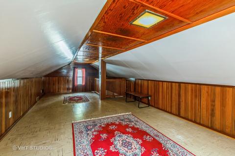 765 Pine St, Elgin, IL 60123 photo 13