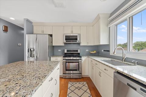 855 San Francisco Ter, Bartlett, IL 60103 photo 8