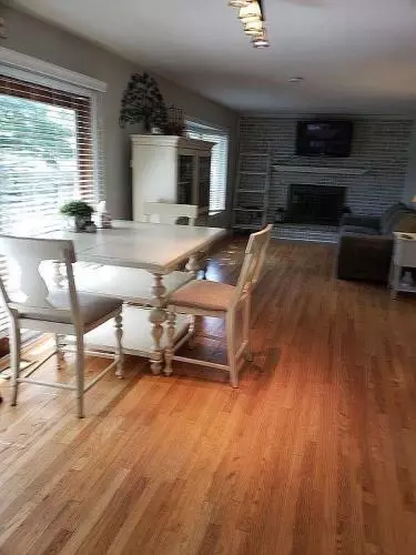 3915 Hudson Dr, Hoffman Estates, IL 60192 photo 7