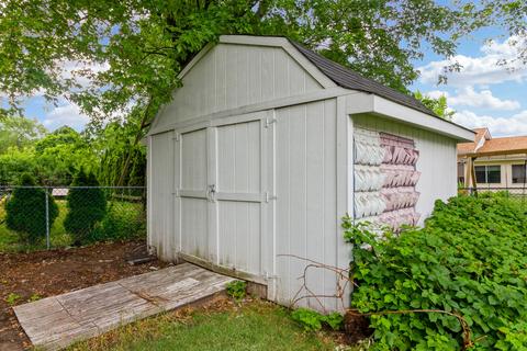 5103 Cambridge Dr, Mchenry, IL 60050 photo 4