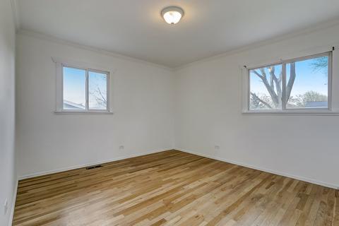 555 Frederick Ln, Hoffman Estates, IL 60169 photo 15