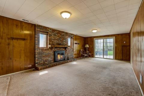 555 Frederick Ln, Hoffman Estates, IL 60169 photo 27