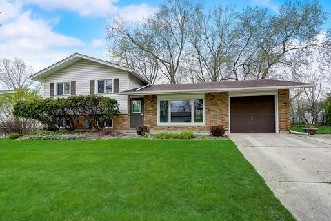 555 Frederick Ln, Hoffman Estates, IL 60169 photo 1