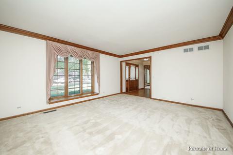 1934 Chatham Dr, Wheaton, IL 60189 photo 5