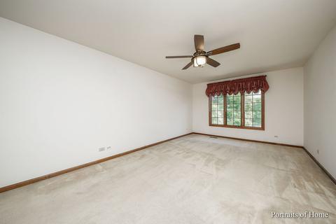 1934 Chatham Dr, Wheaton, IL 60189 photo 14