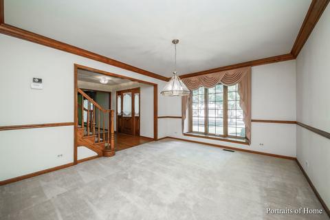 1934 Chatham Dr, Wheaton, IL 60189 photo 6
