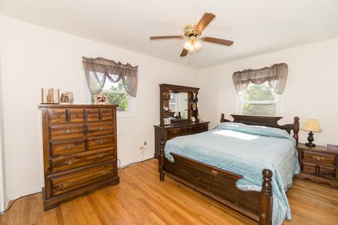 102 S Mill Rd, Addison, IL 60101 photo 9