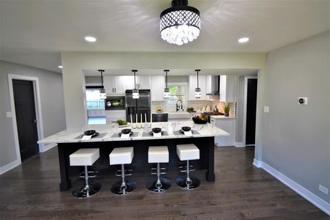 1053 E Paddock Dr, Palatine, IL 60074 photo 9
