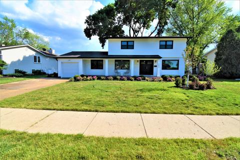 1053 E Paddock Dr, Palatine, IL 60074 photo 1