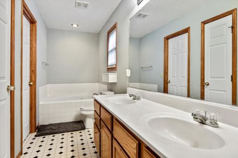 1822 Chuck Murray Dr, Normal, IL 61761 photo 10