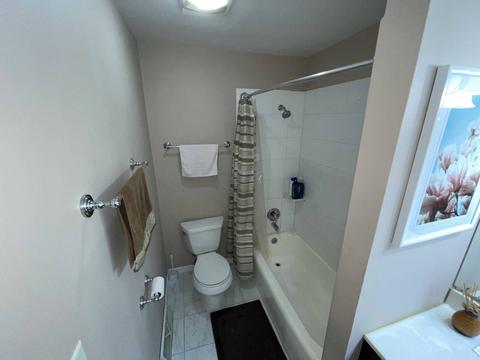 321 Dover Ln, Des Plaines, IL 60016 photo 8