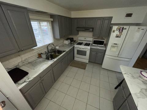 321 Dover Ln, Des Plaines, IL 60016 photo 17