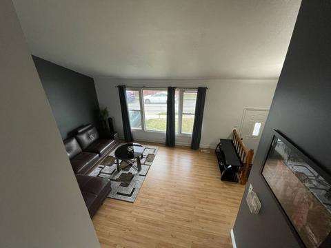 321 Dover Ln, Des Plaines, IL 60016 photo 5