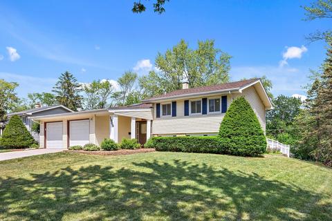 1505 Dennison Rd, Hoffman Estates, IL 60169 photo 2