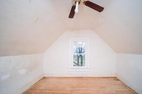140 N 4th St, Capron, IL 61012 photo 34