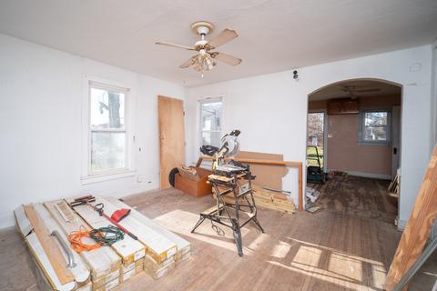 140 N 4th St, Capron, IL 61012 photo 13