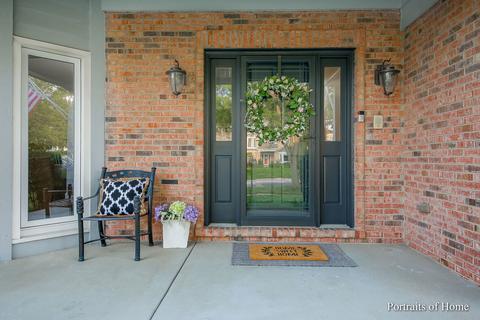 125 Danada Dr, Wheaton, IL 60189 photo 2