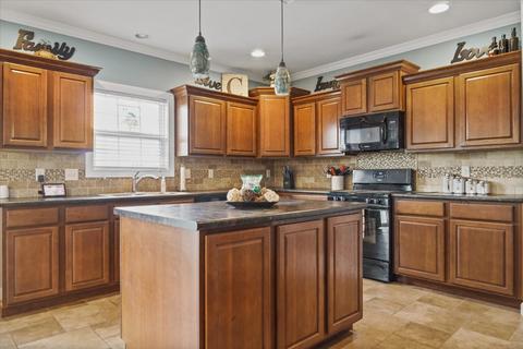 3 River Run, Downs, IL 61736 photo 13