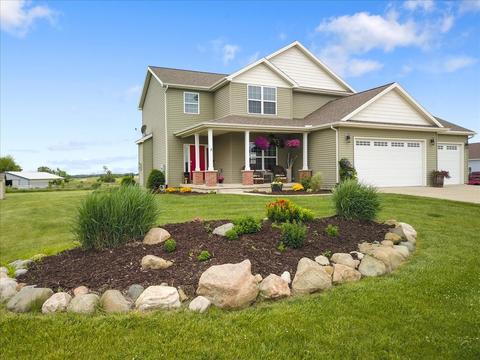 3 River Run, Downs, IL 61736 photo 1